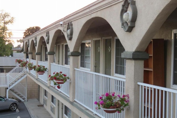 Florentina Motel - Los Angeles image 9